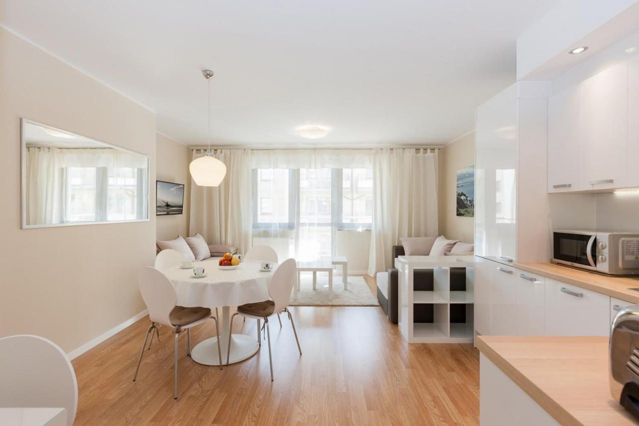 Zdrojowa By Renters Apartment *